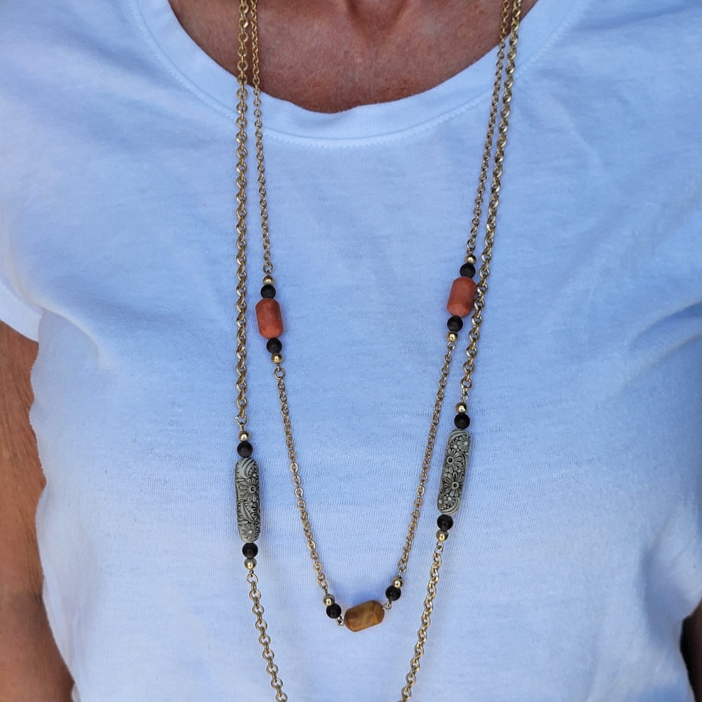 Sarah Coventry Gold Chain with Sage Engraved Beads Brick Red Black Gold Accents